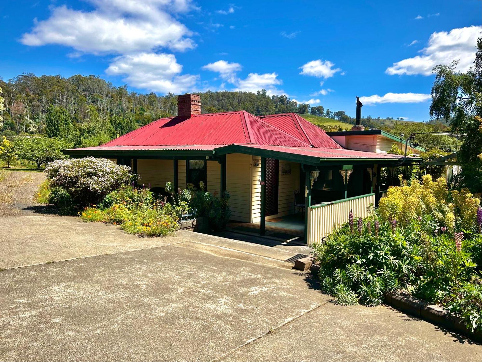 Hamlet Downs Country Accommodation Fentonbury Exterior photo
